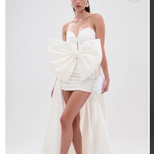 SHE IS THE MOMENT MINI DRESS WITH TRAIN IN WHITE - XL